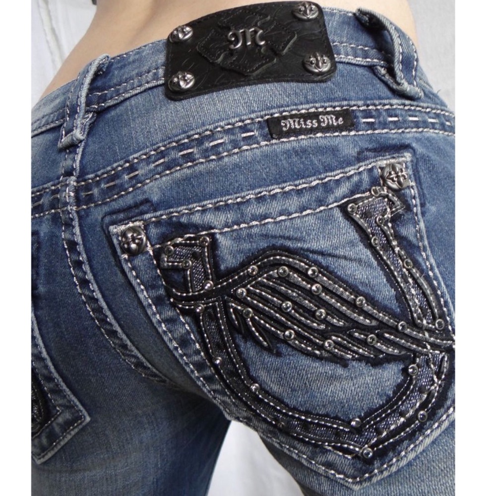 Miss Me Jeans Signature Capri Size 29